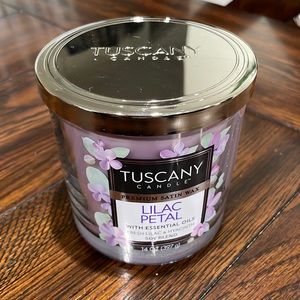 Lilac Petal Tuscany candle